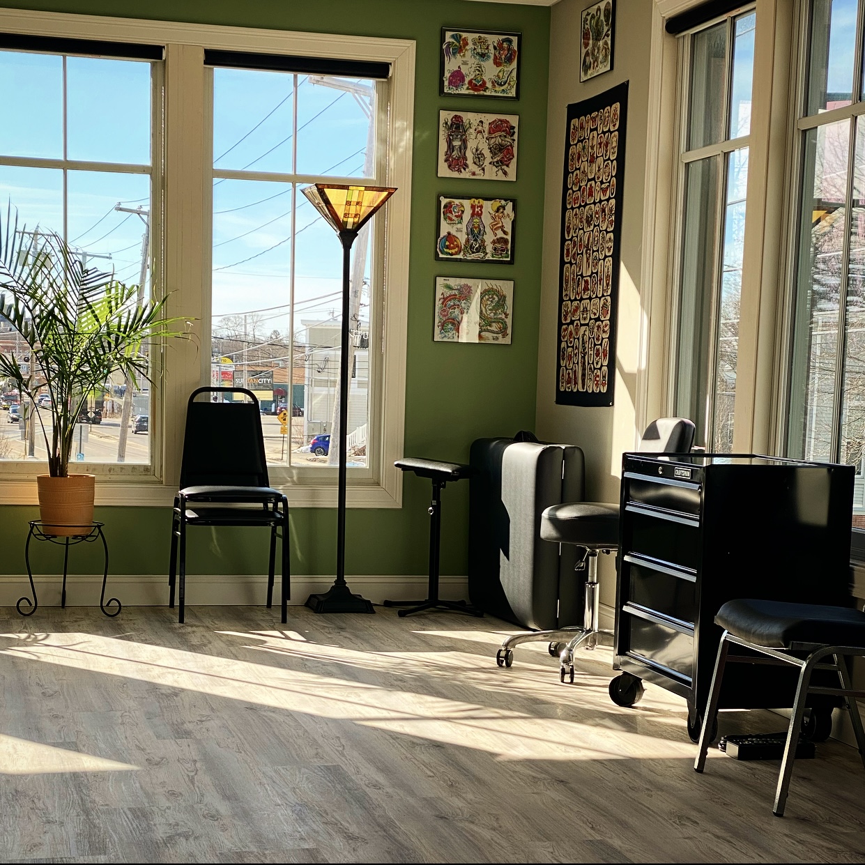 Workspace area at Cosmic Sea Tattoo overlooking the street